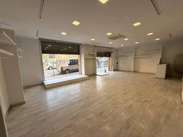 Local comercial en  Plaza Bonaigua - Foto 1