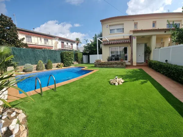 Casa o chalet independiente en Sant Jordi-Babilonia - Foto 1