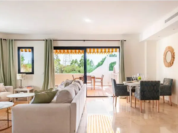 Piso en Calle Sierra Bermeja, 13 a, Lomas de Marbella Club - Foto 10
