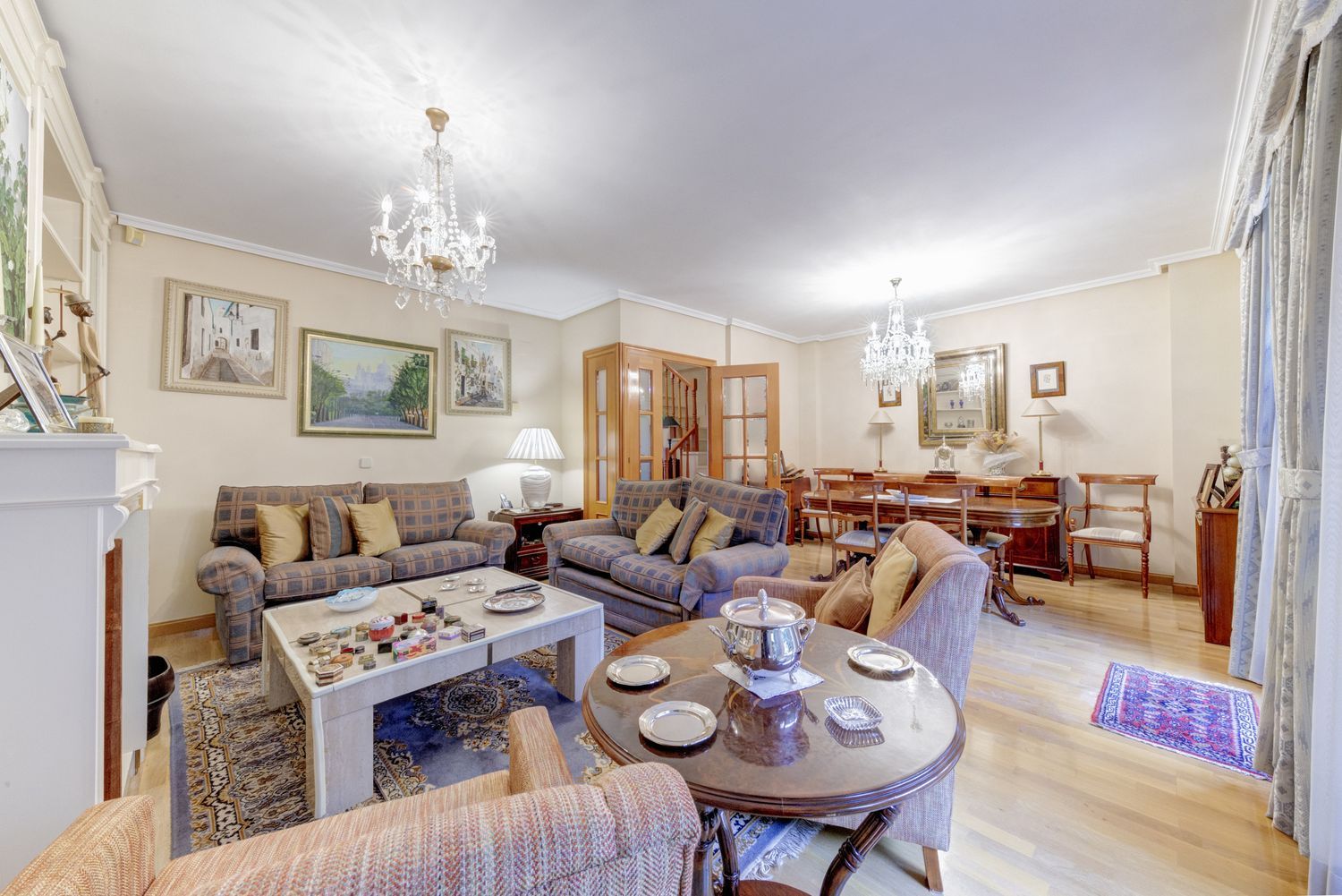 Chalet adosado en Barrio Valdezarza - Foto 13