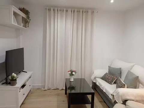 Piso en calle Andrés Segovia, 21