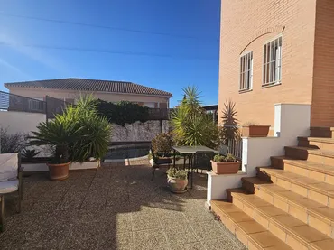 Chalet en  Calle Mar Mediterráneo 5 - Foto 4