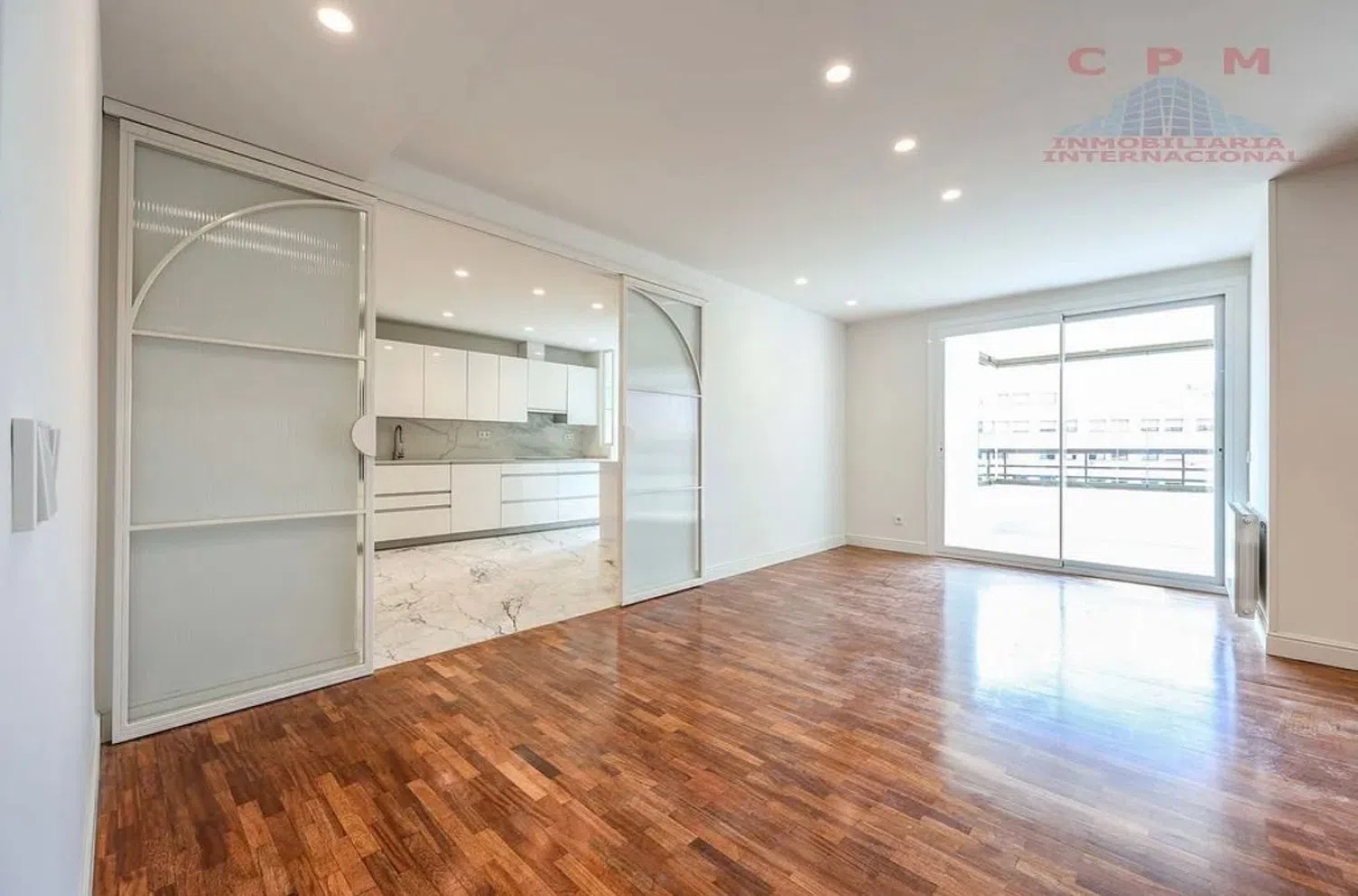 Piso en calle de Cardenal Marcelo Spínola, 48 - Foto 2