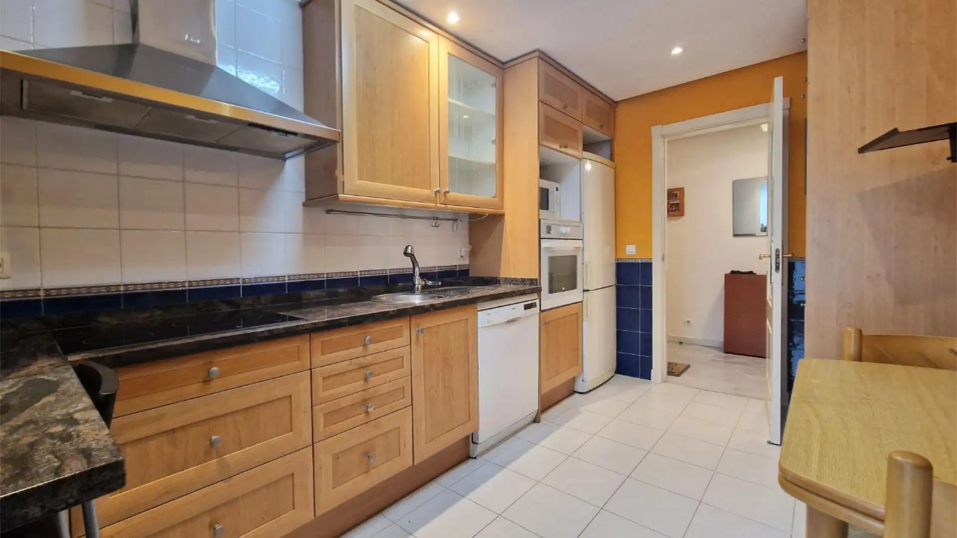 Piso en  Calle Mercedes Formica 4 - Foto 4