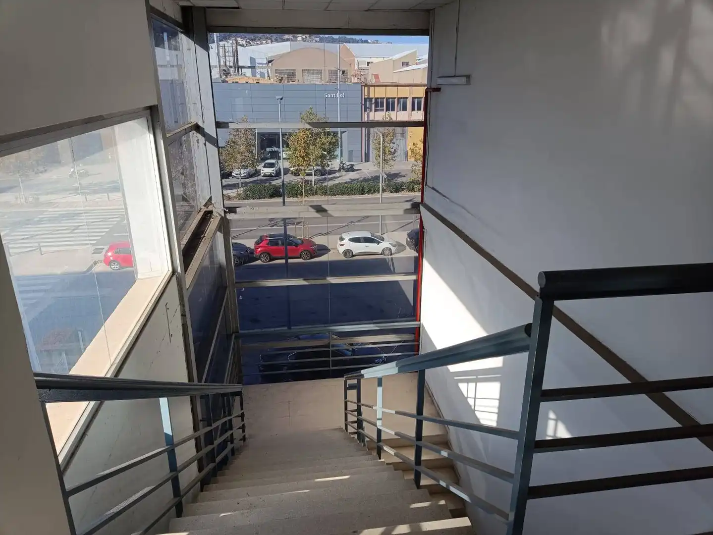 Nave Industrial en L'Hospitalet de Llobregat - Foto 3