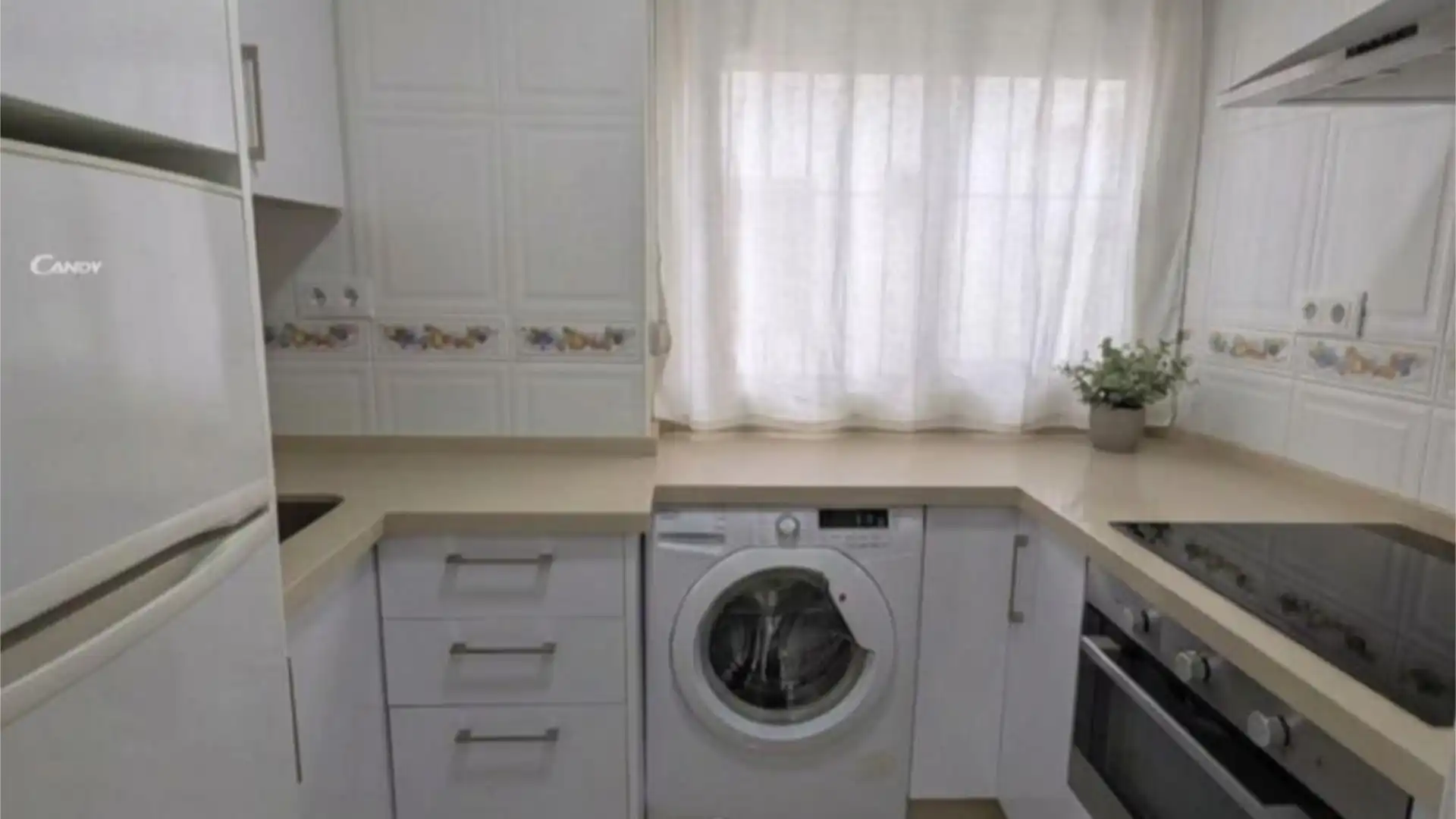 Piso en  Avenida de los Almogávares 28 - Foto 6