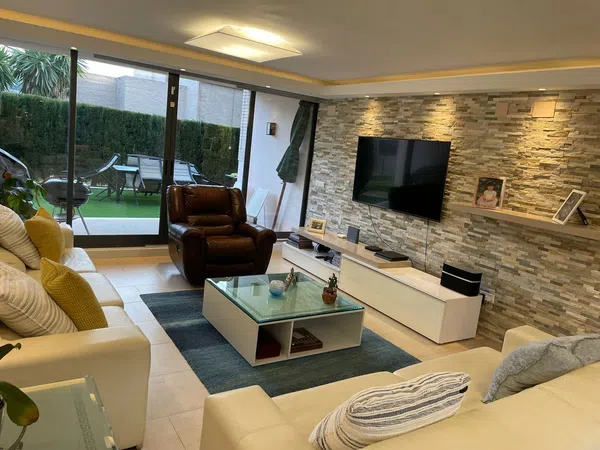 Chalet pareado en Urbanizacion Bosque U12, 444 - Foto 1