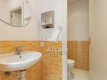 Local comercial en Alcalá de Henares - Foto 50