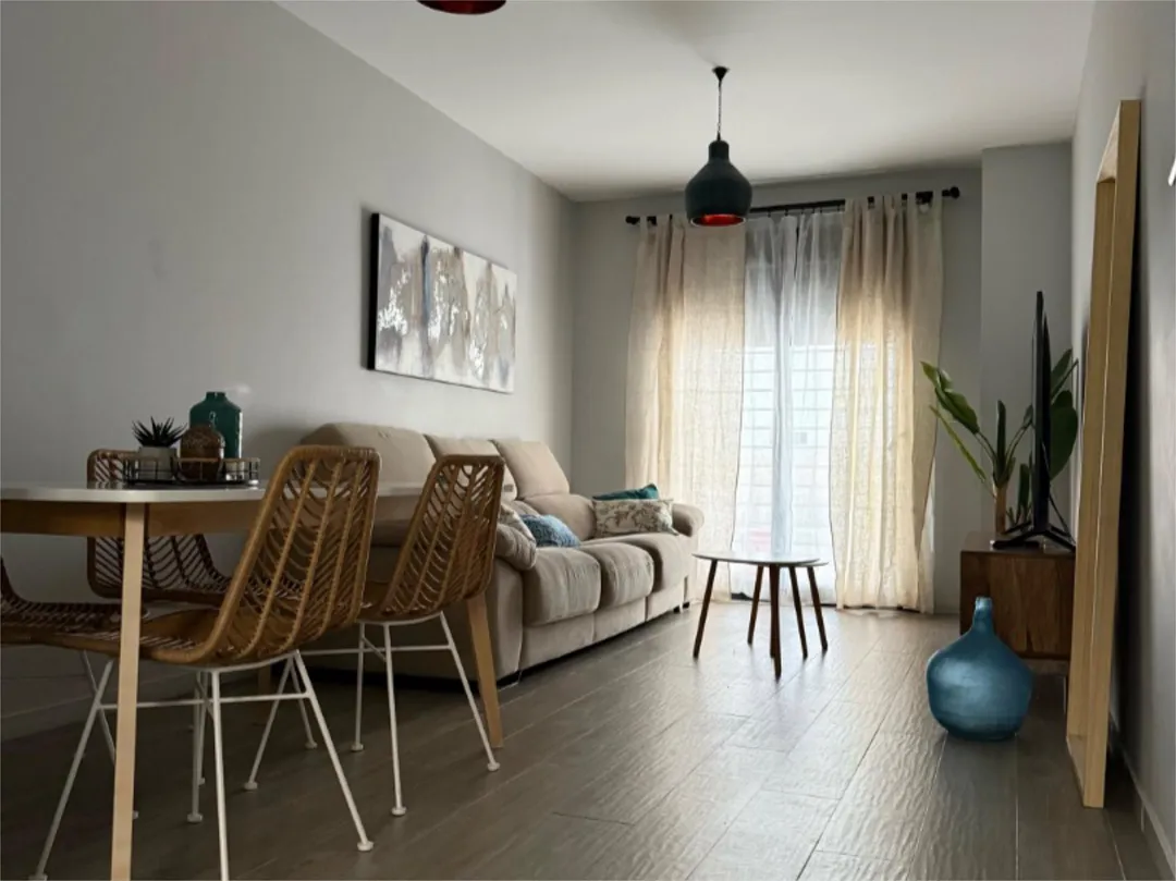 Piso en  Avenida Tío Pepe 0 - Foto 2