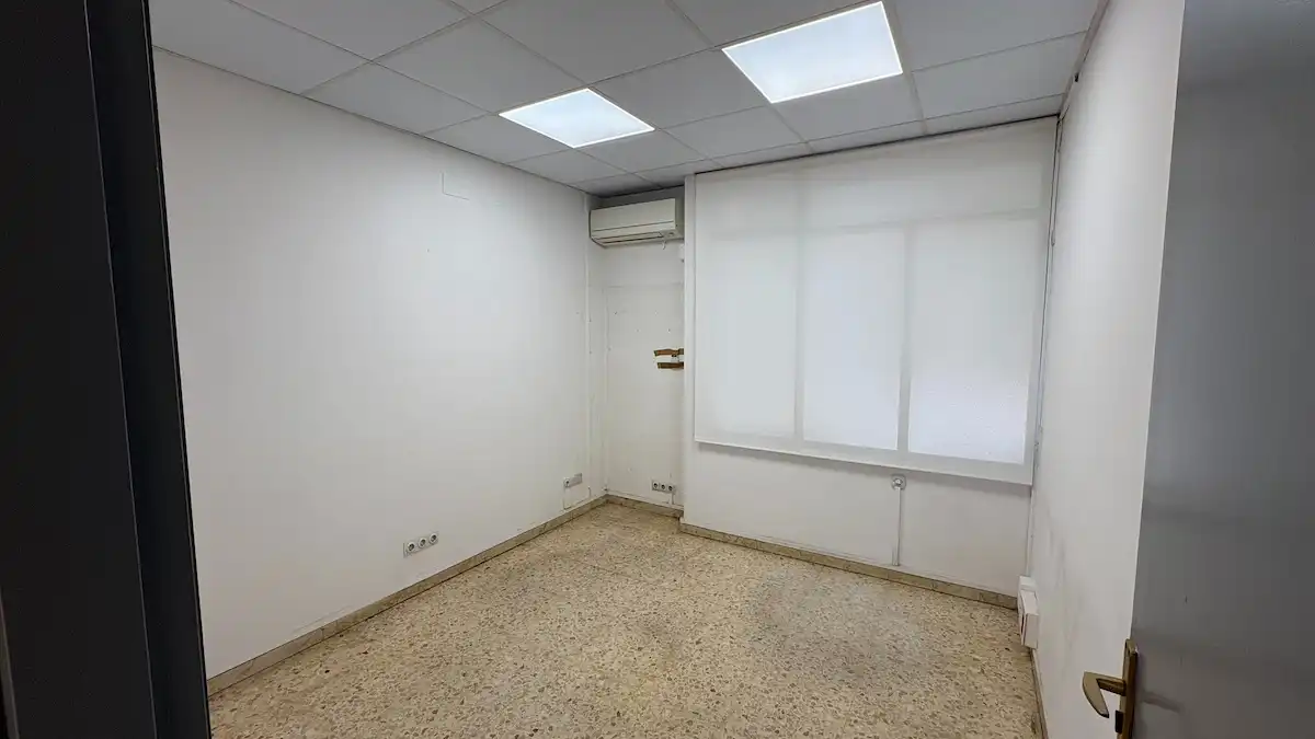Local comercial en  Carrer de la Cooperativa - Foto 11