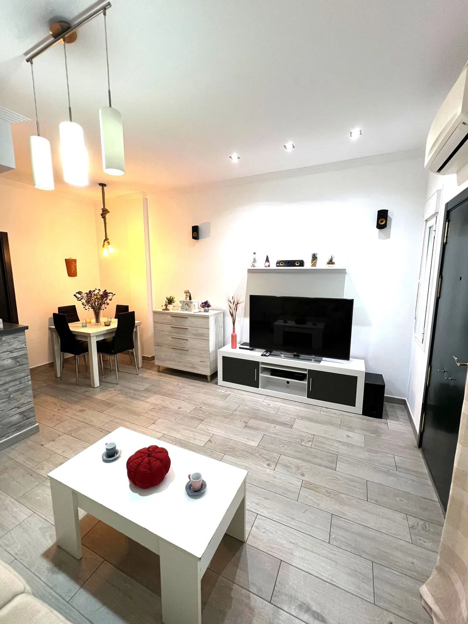 Estudio en avenida General López Domínguez, 23 - Foto 4