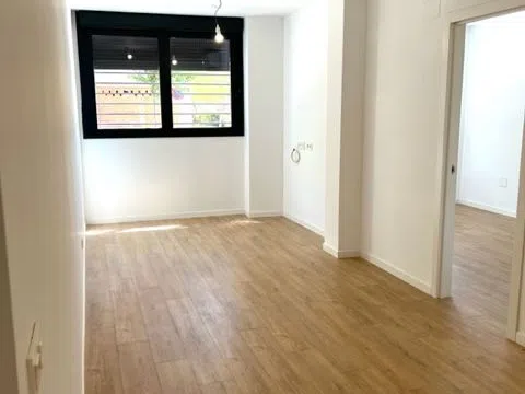 Estudio en calle del Manantial, 10