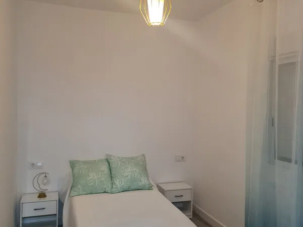 Piso en Calle Almendros Aguilar, 39, Ctra. Circunvalación - La Magdalena, Ctra. Circunvalación - La Magdalena - Foto 12