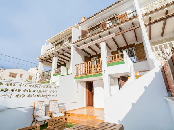 Chalet adosado en Avenida de la Font, 32, Can Nicolau - Les Sorres - Valparaiso, Can Nicolau - Les Sorres - Valparaiso - Foto 1