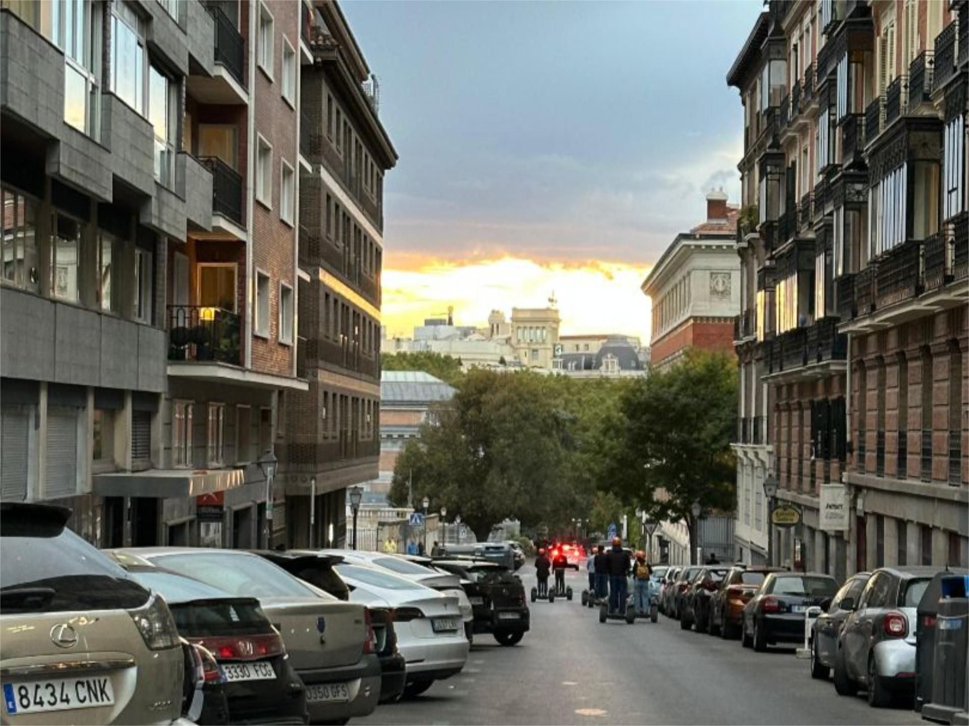 Piso en  Calle de la Academia 8