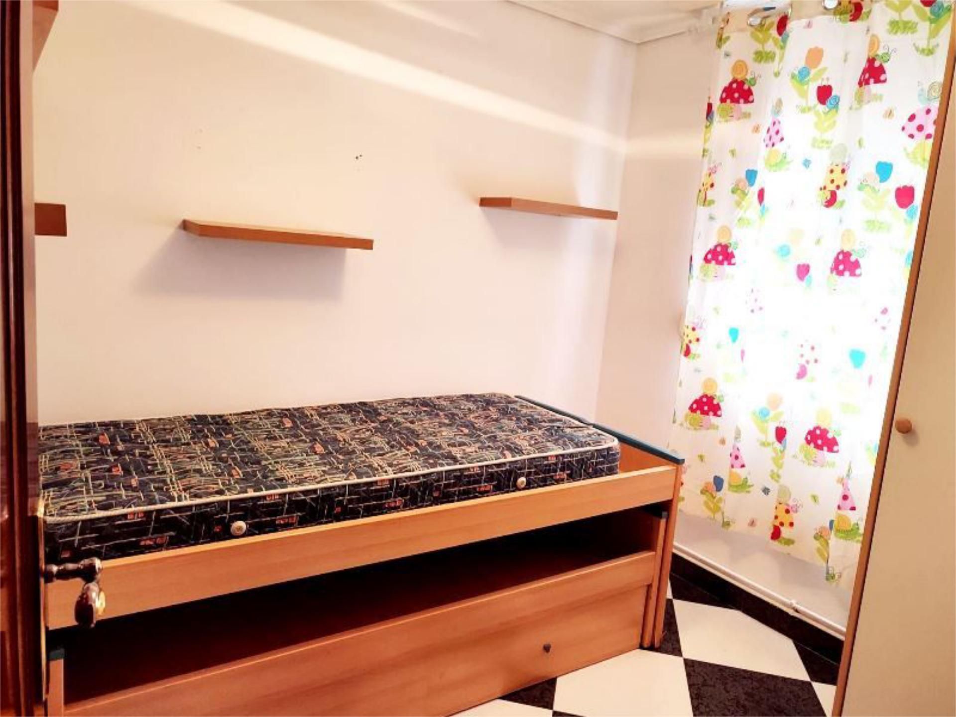 Piso en  Calle de las Peñas Cordobesas 8 - Foto 11