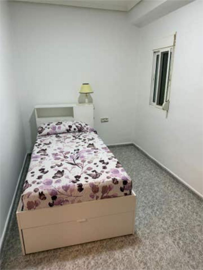 Piso en Cabañal - Foto 1