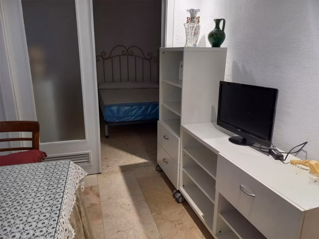 Apartamento en  Calle Villa de Rota 10 - Foto 3
