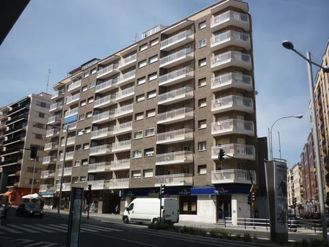 Piso en avenida Portugal, 126