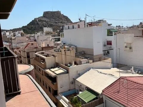 Ático en calle Poeta Quintana, 42