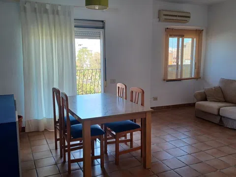 Piso en calle de la Miraculosa, 28