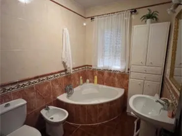 Casa adosada en Hotel los gallos urbano - Foto 6