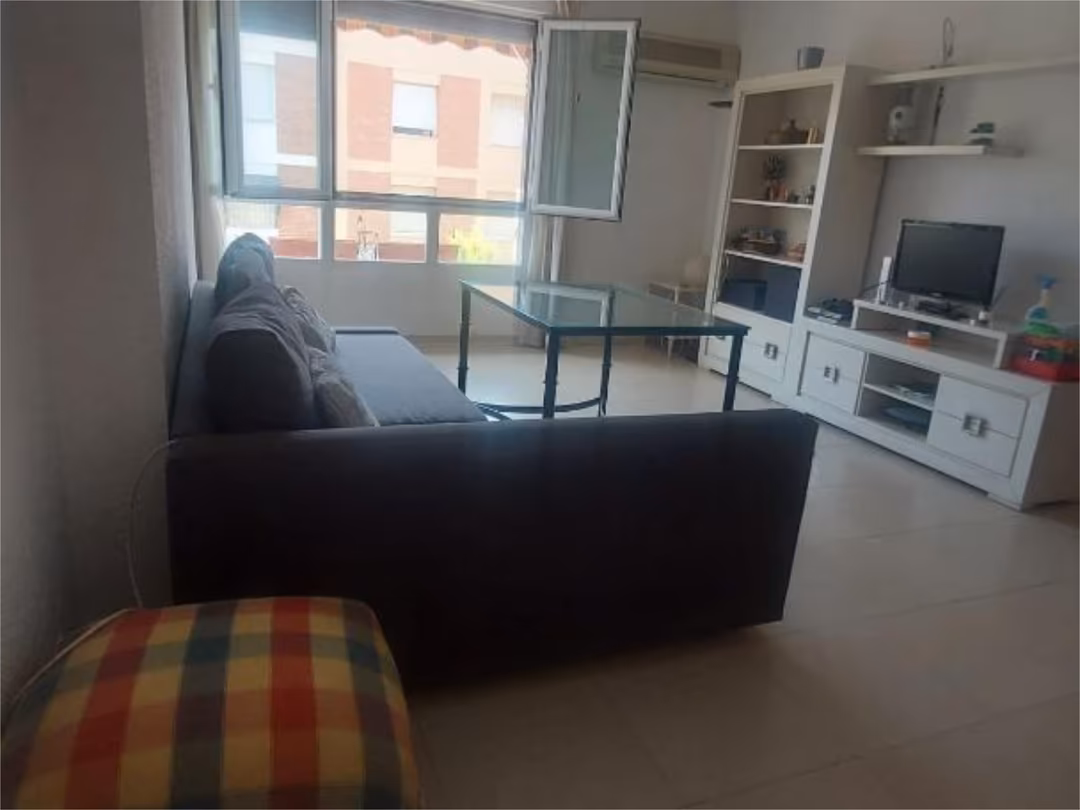 Piso en  Calle de la Virgen del Perpetuo Socorro 12