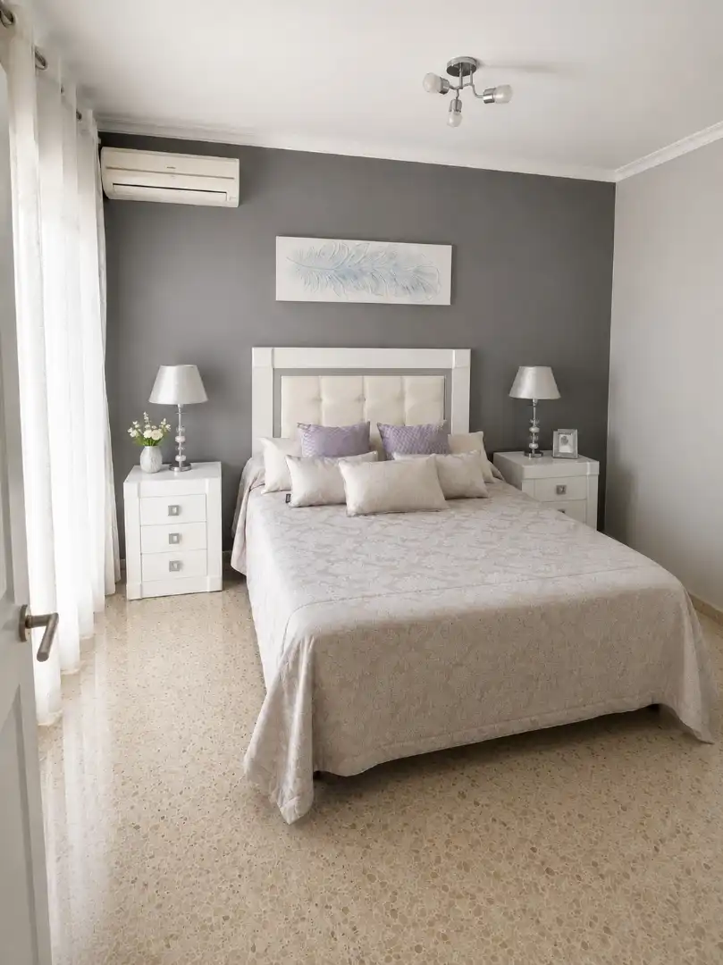 Chalet en  Avenida de Rocío Jurado 1 - Foto 9