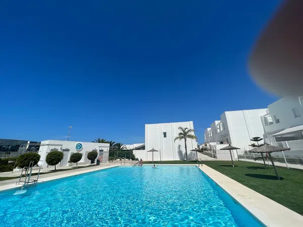 Chalet adosado en Avenida de los Barcos, 23 - Foto 4