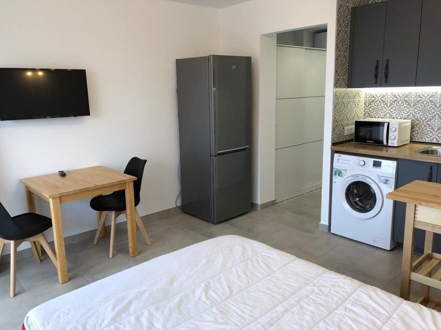 Estudio en calle de Miquel Rosselló i Alemany, 51 - Foto 10