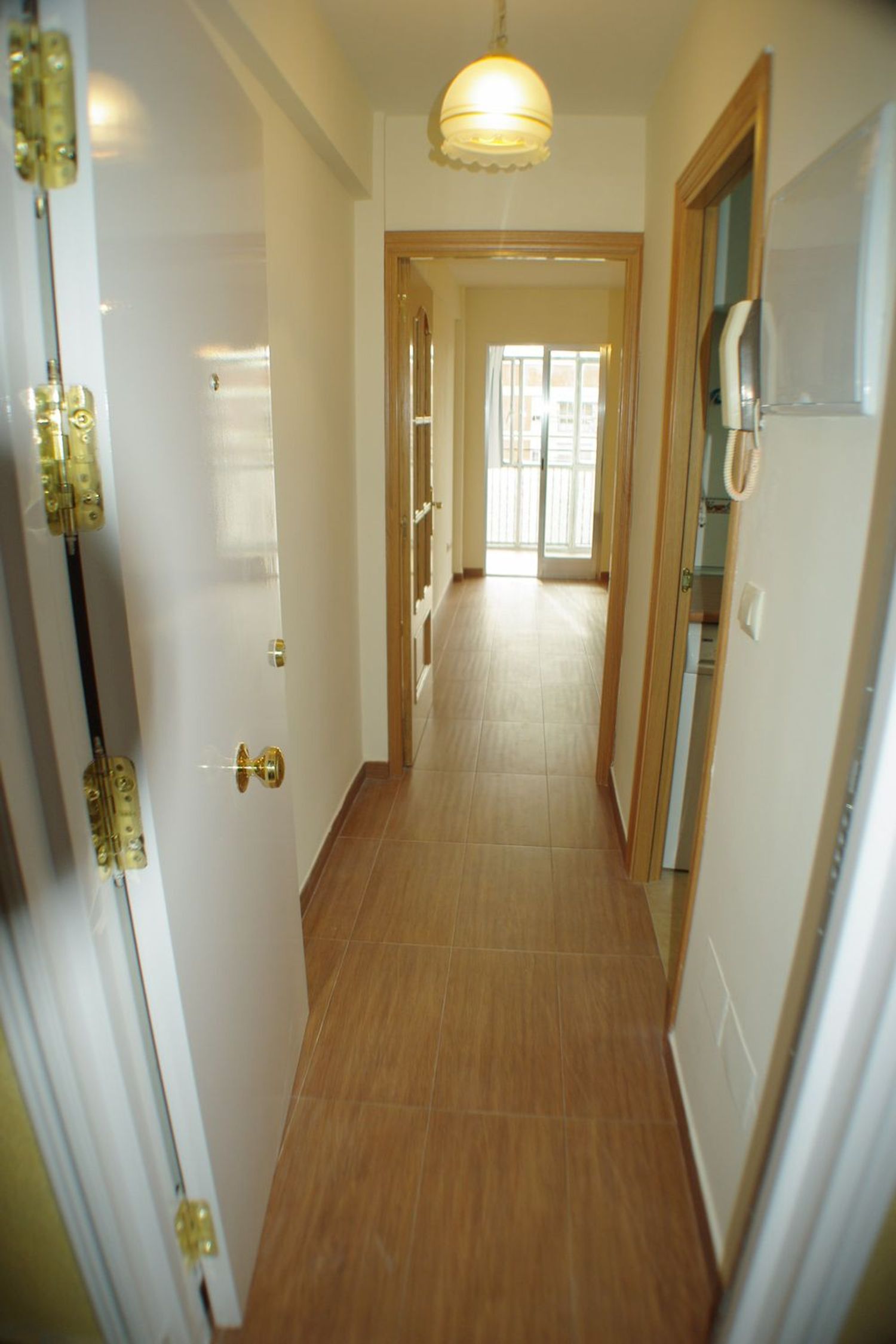 Piso en plaza de Arteijo, 9