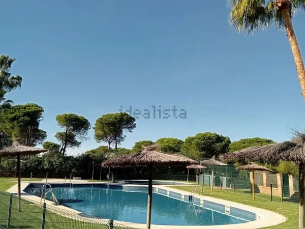 Chalet adosado en Avenida Magallanes, 52 - Foto 1