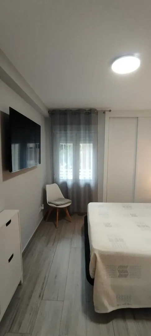 Piso en  Calle Reina Victoria 21 - Foto 24