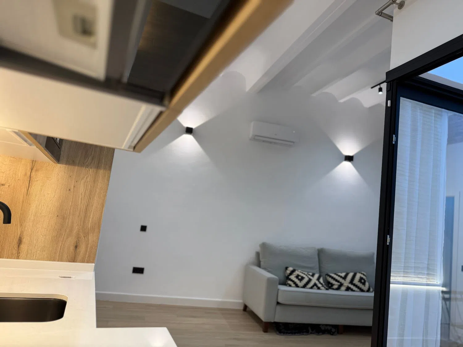 Piso en Barrio Calle Betis - Pagés del Corro - Foto 7