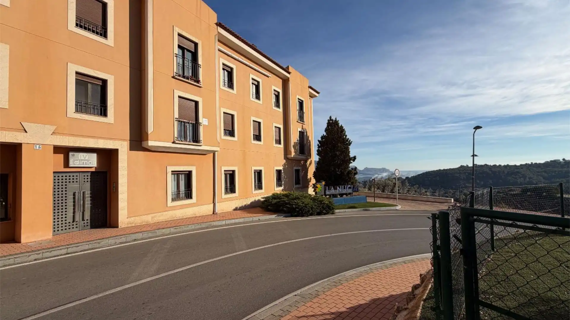 Piso en  Avinguda d'Altea 13 - Foto 1