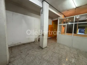 Local comercial en  de Barcelona - Foto 10
