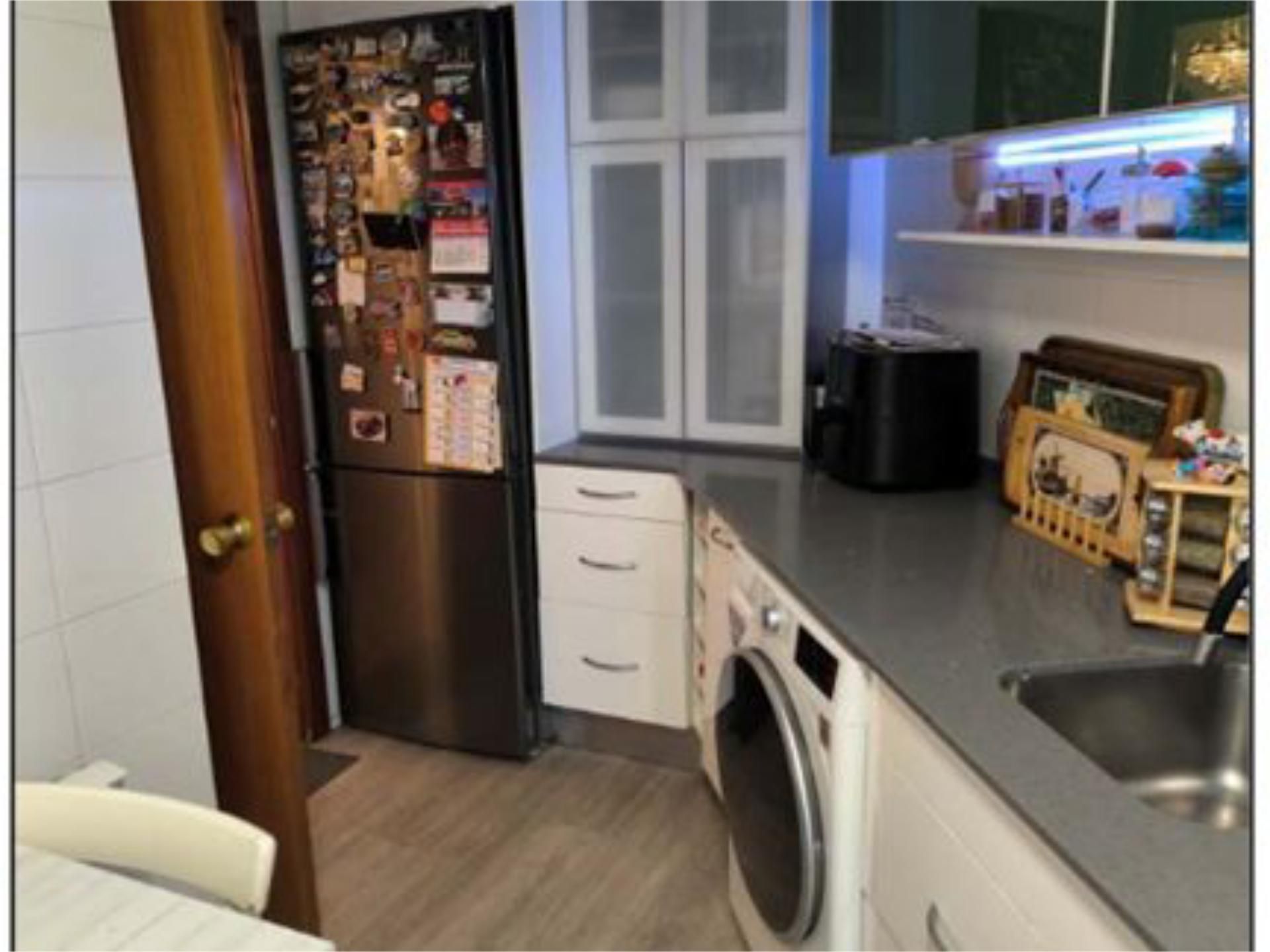 Piso en  Plaza del Moro Almanzor 12 - Foto 6