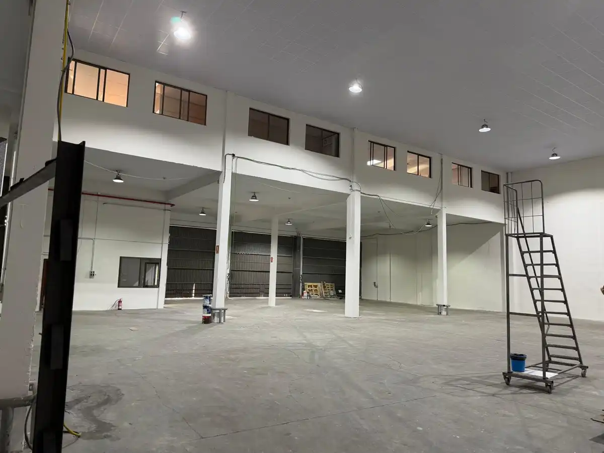 Nave Industrial en Sant Boi de Llobregat - Foto 3