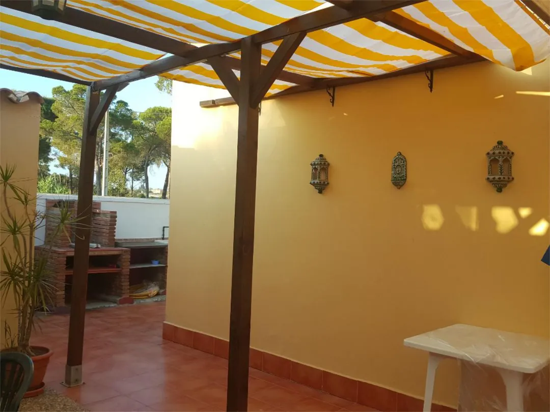 Chalet en  Carretera del Marquesado 11 - Foto 5