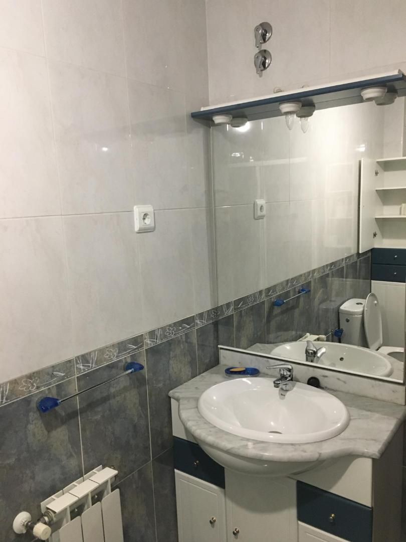 Piso en  Avenida de Rosalía de Castro 27 - Foto 11