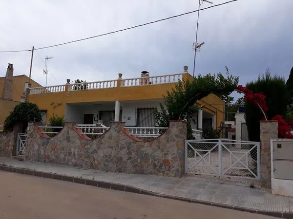 Casa o chalet independiente en Calle Pantano del Cenajo, 7 - Foto 3