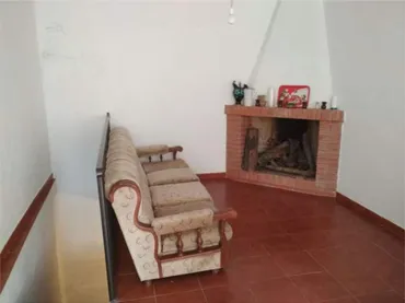 Chalet en Nucleo urbano - Foto 4