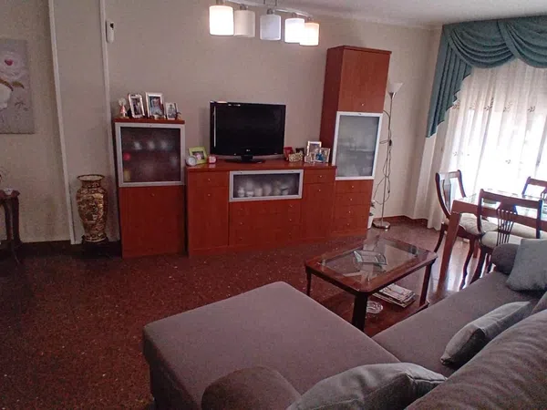 Piso en Ronda Segon Passeig de, 49, Princep de Viana-Clot, Princep de Viana-Clot - Foto 2