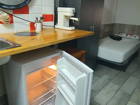Estudio en Av. V Centenario, 1