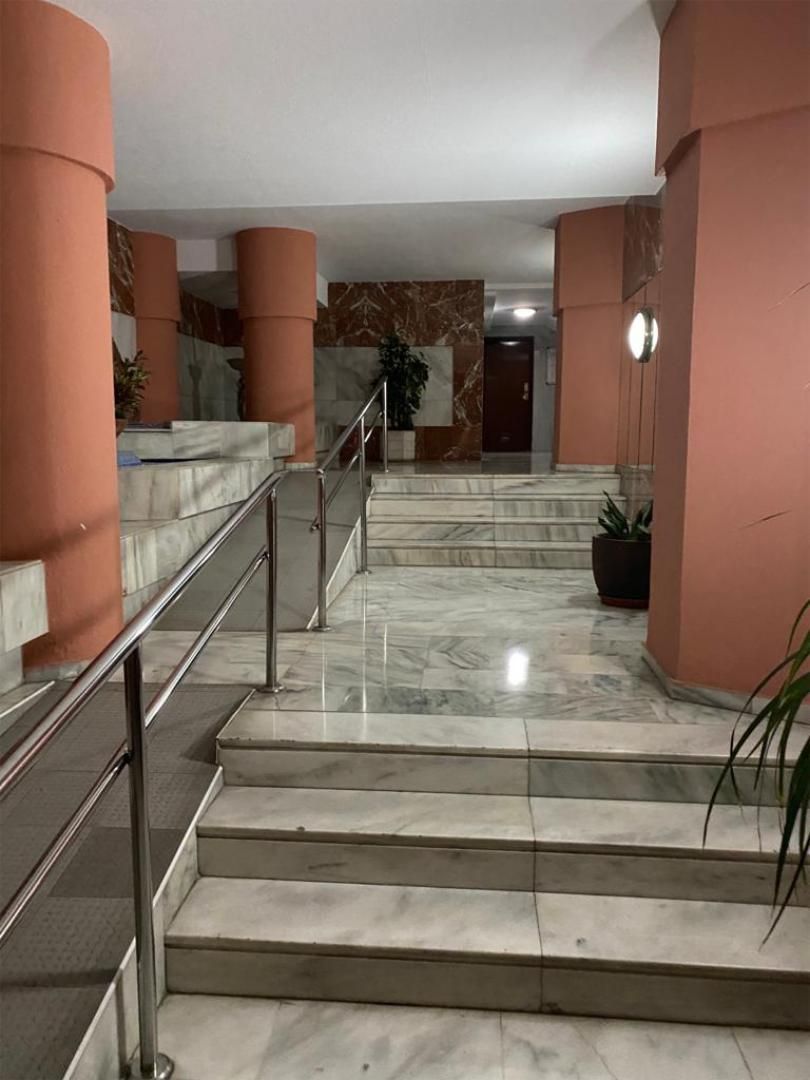 Piso en  Glorieta Once de Marzo 2