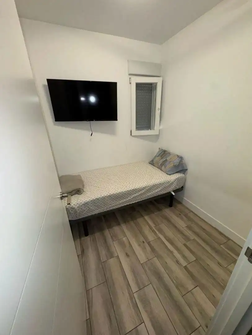 Piso en  Calle de Urgel 20 - Foto 9