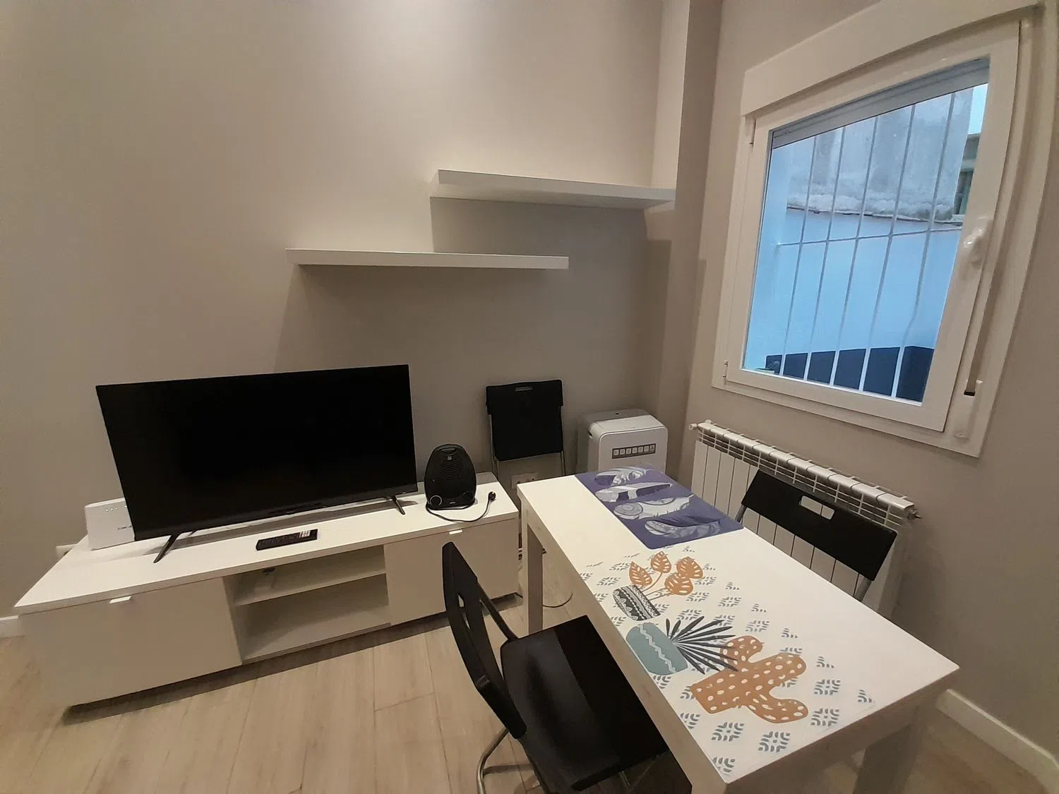 Piso en calle de Embajadores, 130 - Foto 3