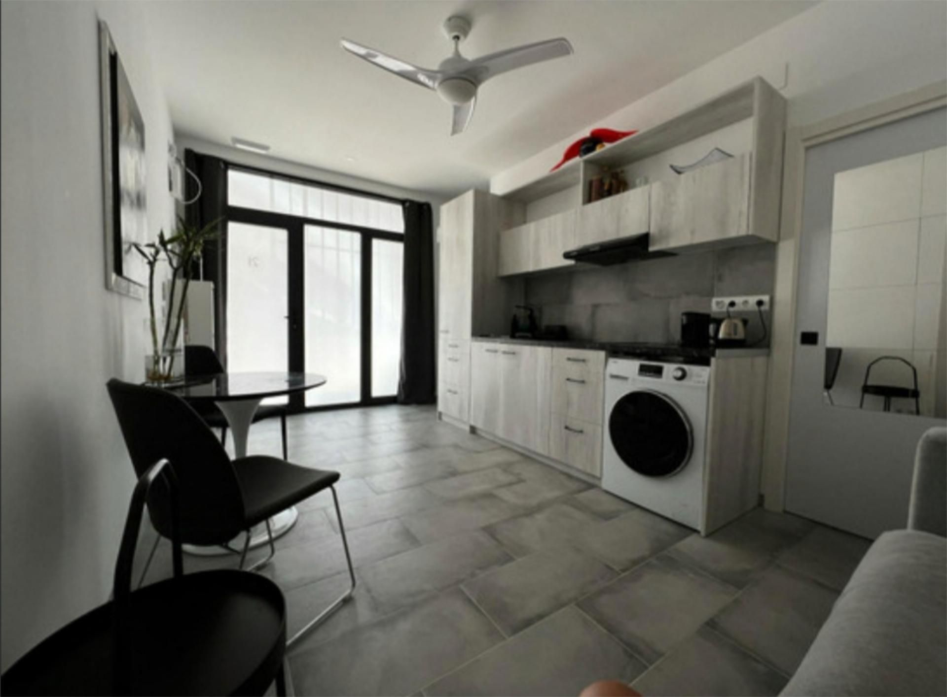 Piso en  Carrer de Sueca 44 - Foto 2