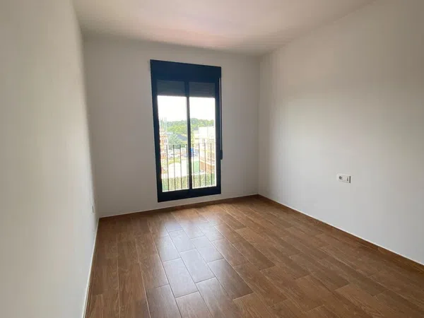 Chalet pareado en Calle Riu Turia - Foto 29