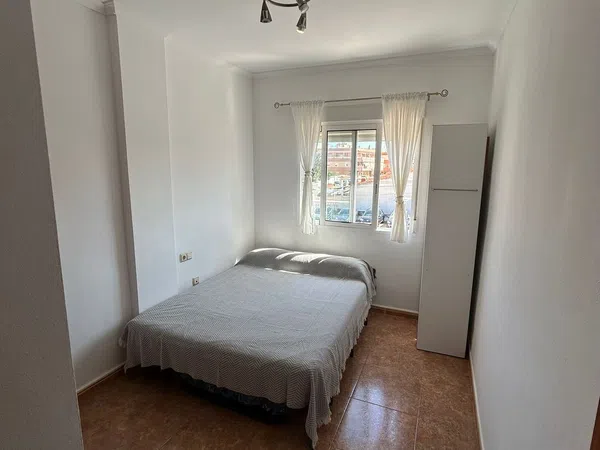 Dúplex en Avenida Roentgen, 20 a, Zona los Frutales - Foto 2